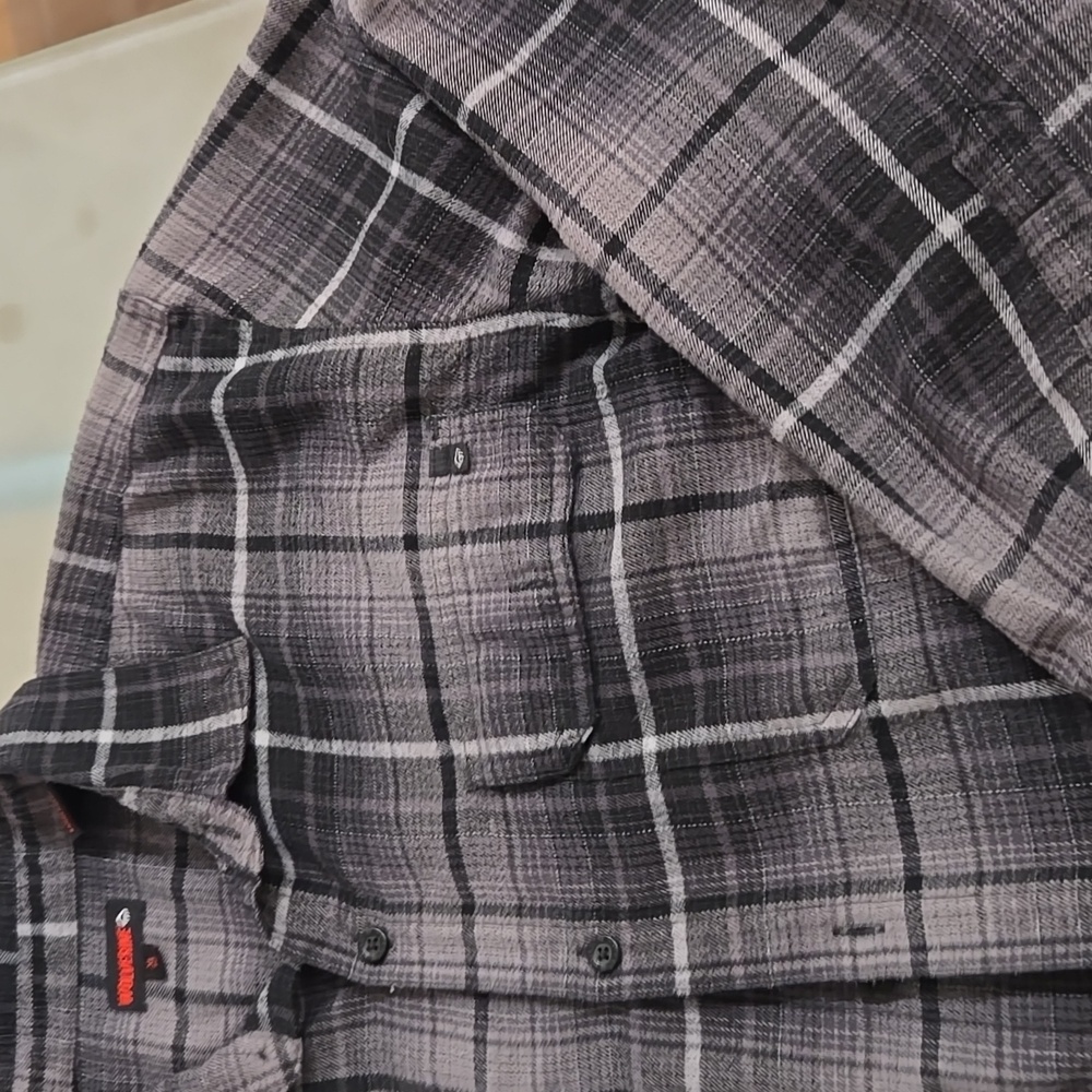 Wolverine Men's Flannel Shirt - image 6